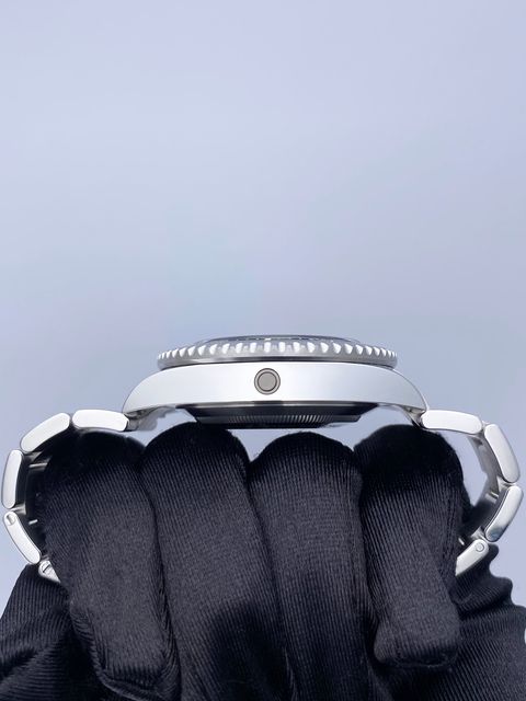 Rolex Sea-Dweller 126600 Image 7